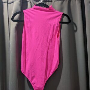 NWOT Good American pink bodysuit 1/2
